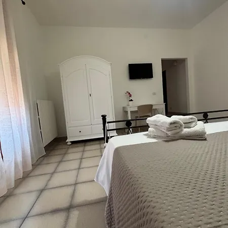 La Casa Di Titta Gæstehus 3*